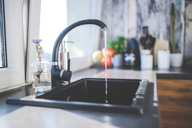 Waschbecken in einer Küche