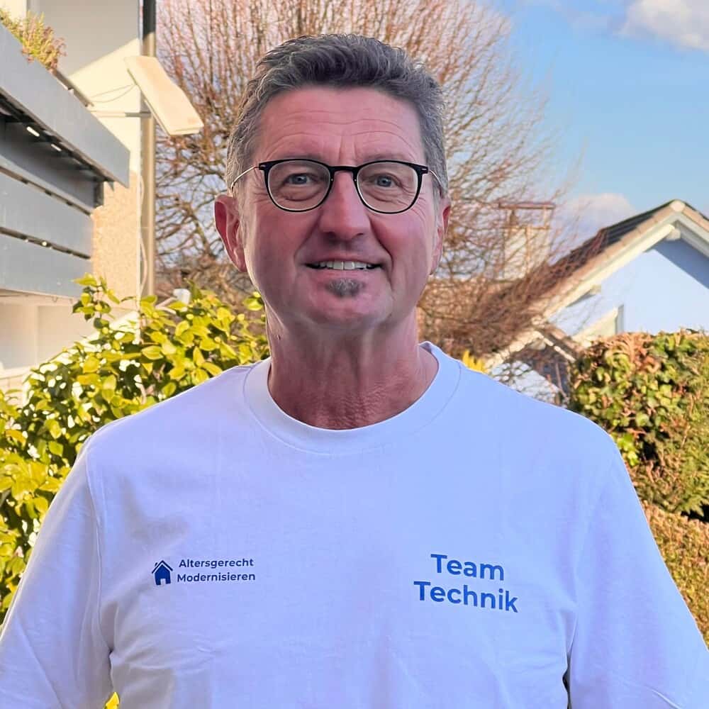 Uwe Herr Technik Experte bei Altersgerecht Modernisieren